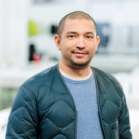 Chí-An Benjamin De Leo Chí-An Benjamin De Leo