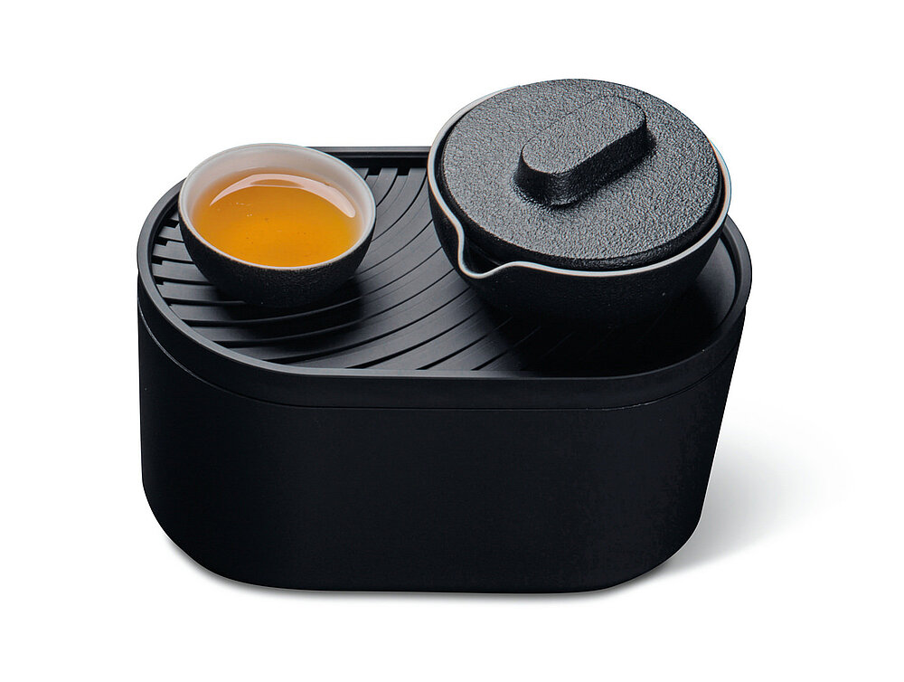 Red Dot Design Award: Hourglass Tea Machine  Tea maker design, Red dot  design, Brewing tea