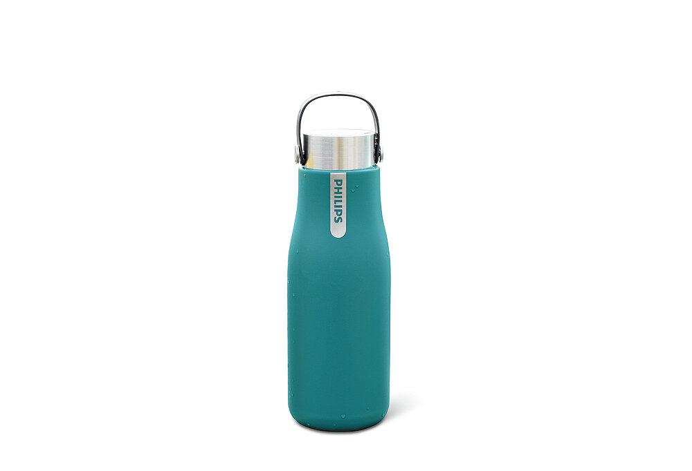 New GoZero water bottles help people drink filtered water on the